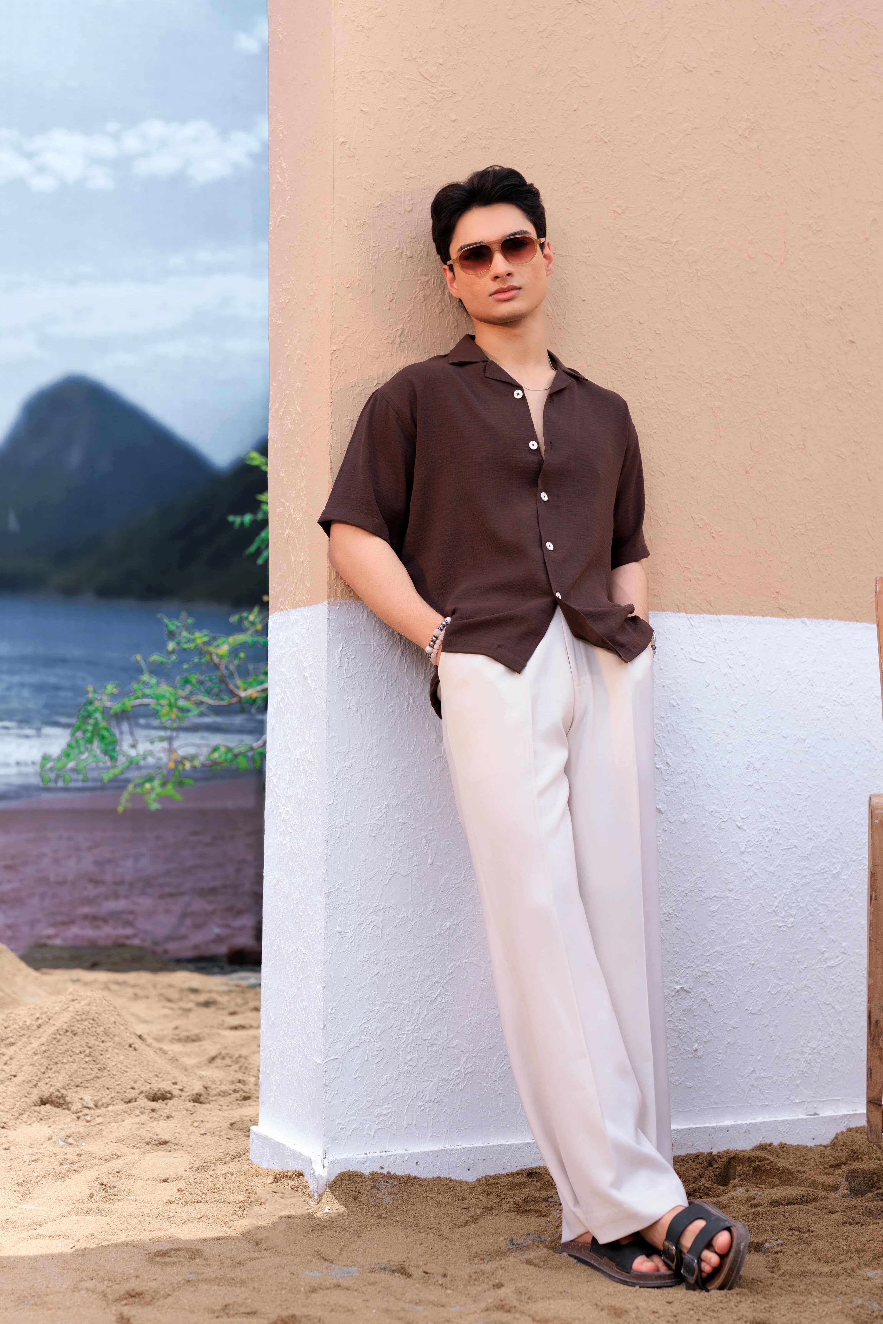 Half  Crop Boxy Shirt | Coffee thumbnail 4