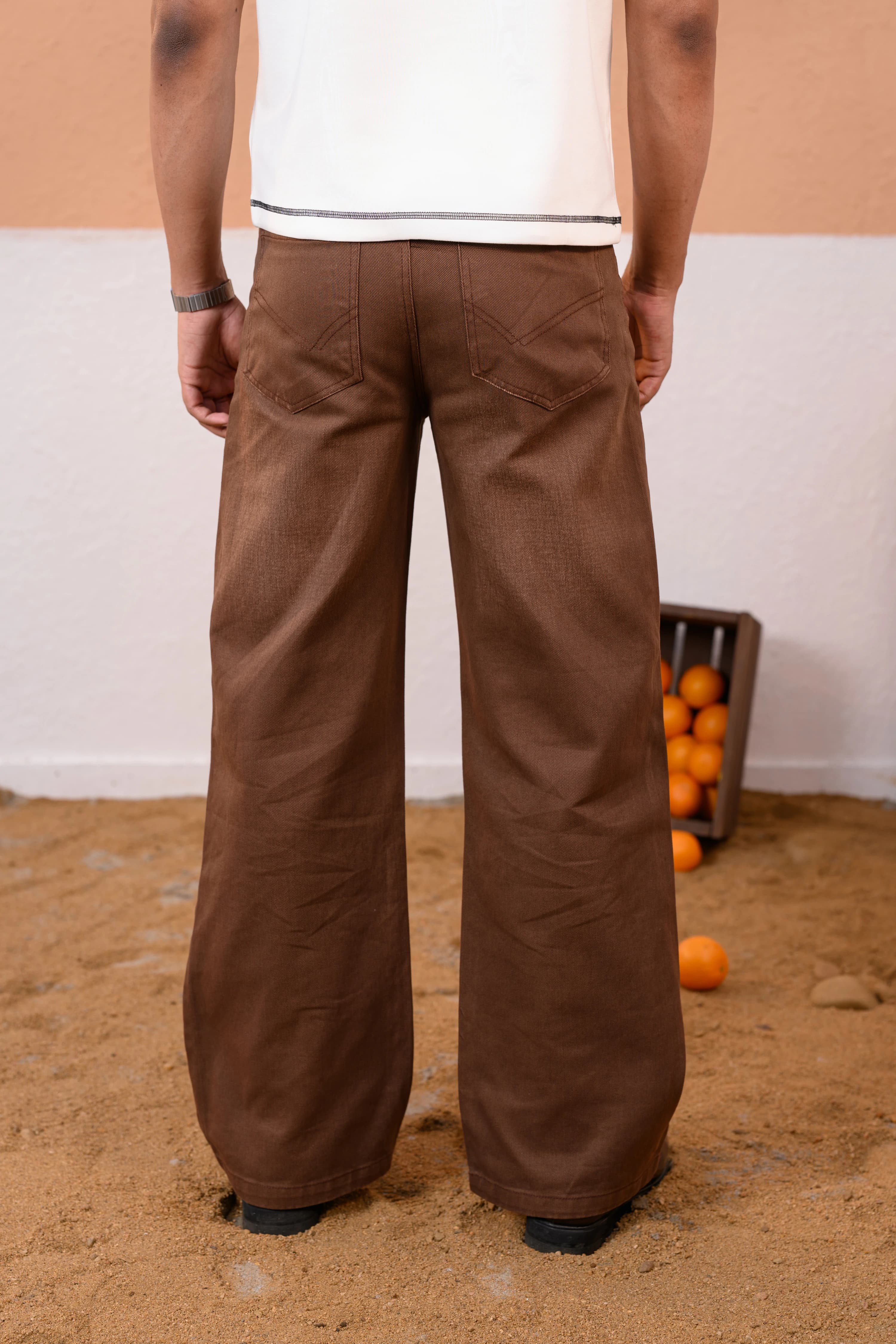 Chocolate Baggy Jeans thumbnail 3