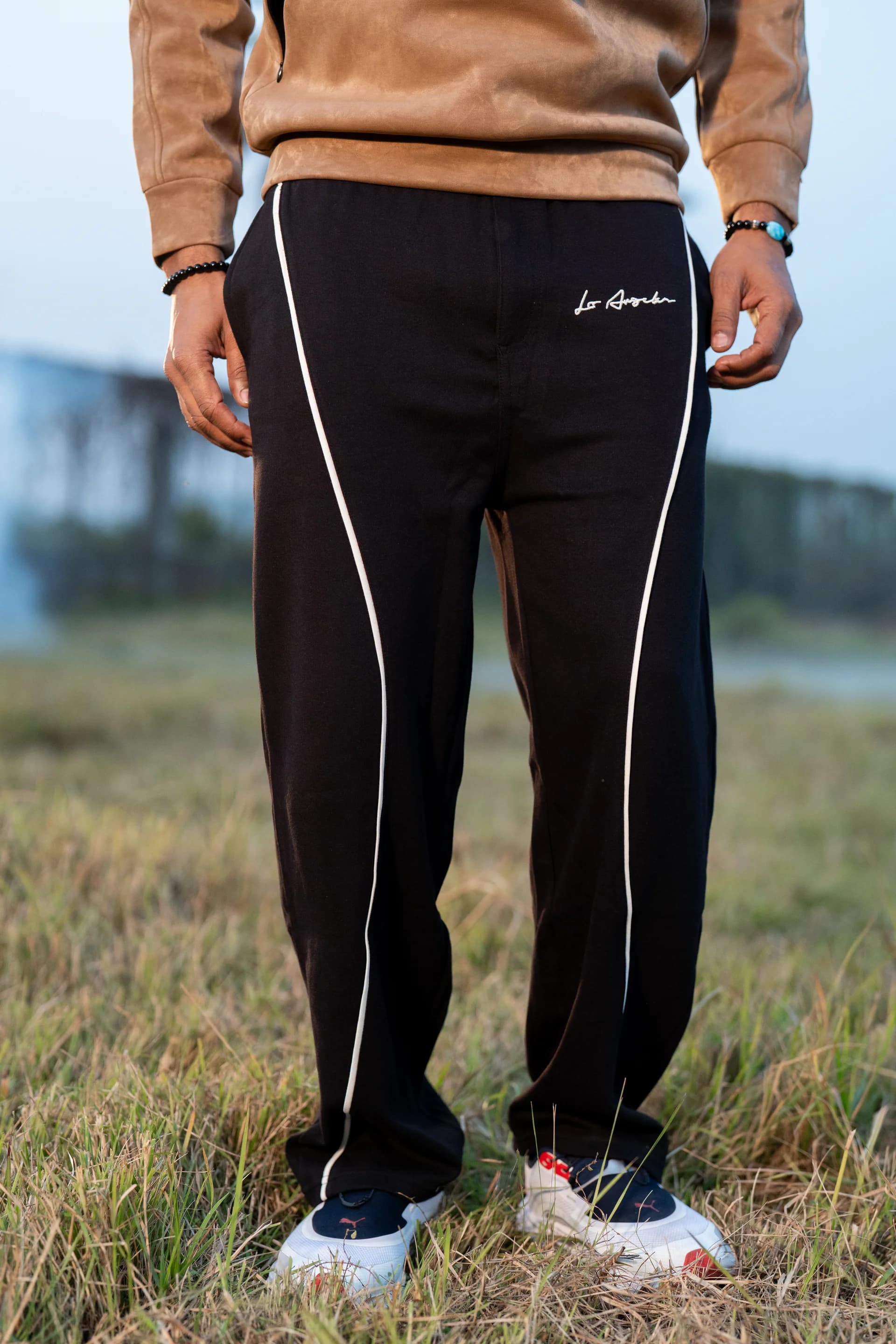 Stripe Baggy Jogger - Black