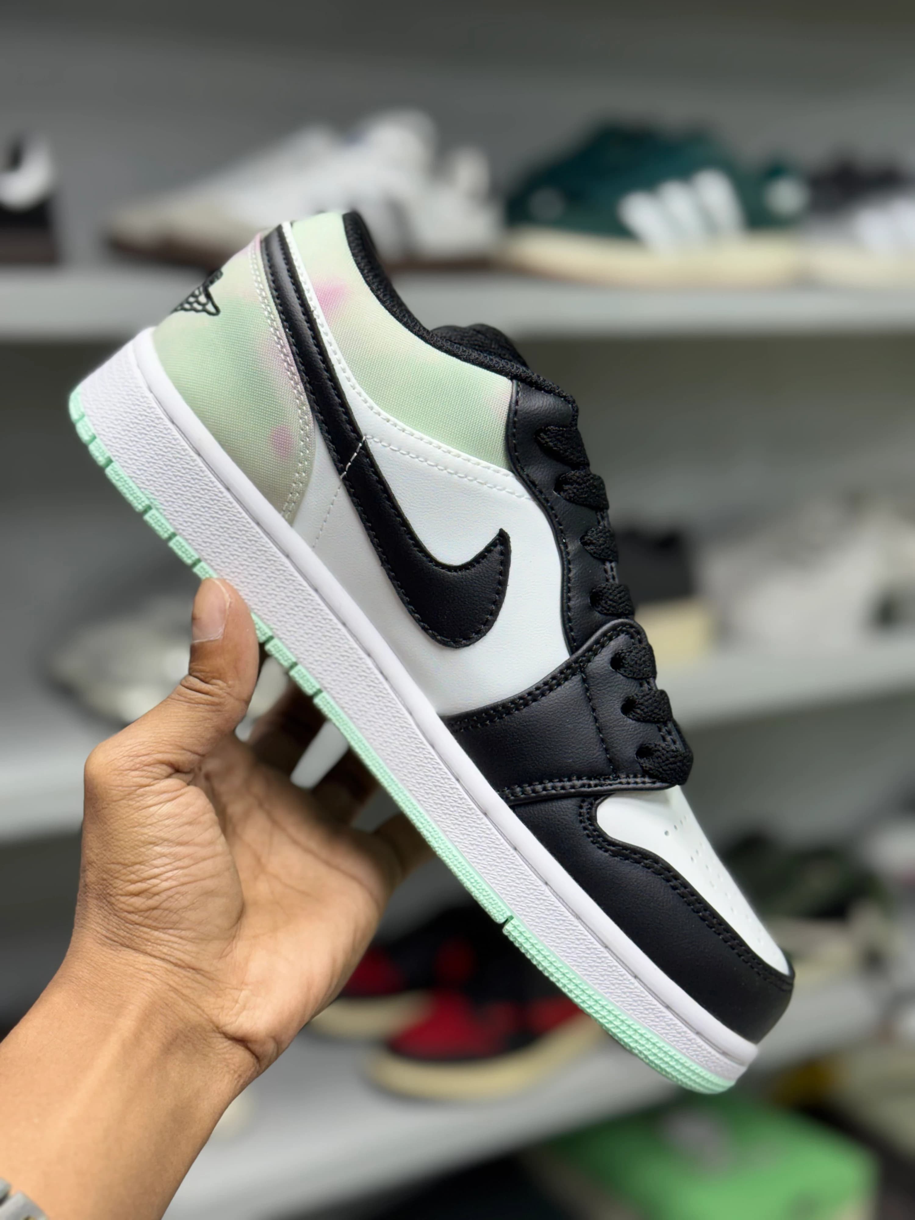 Nike Air Jordan 1 Low SE | Easter Pastel Tie Dye