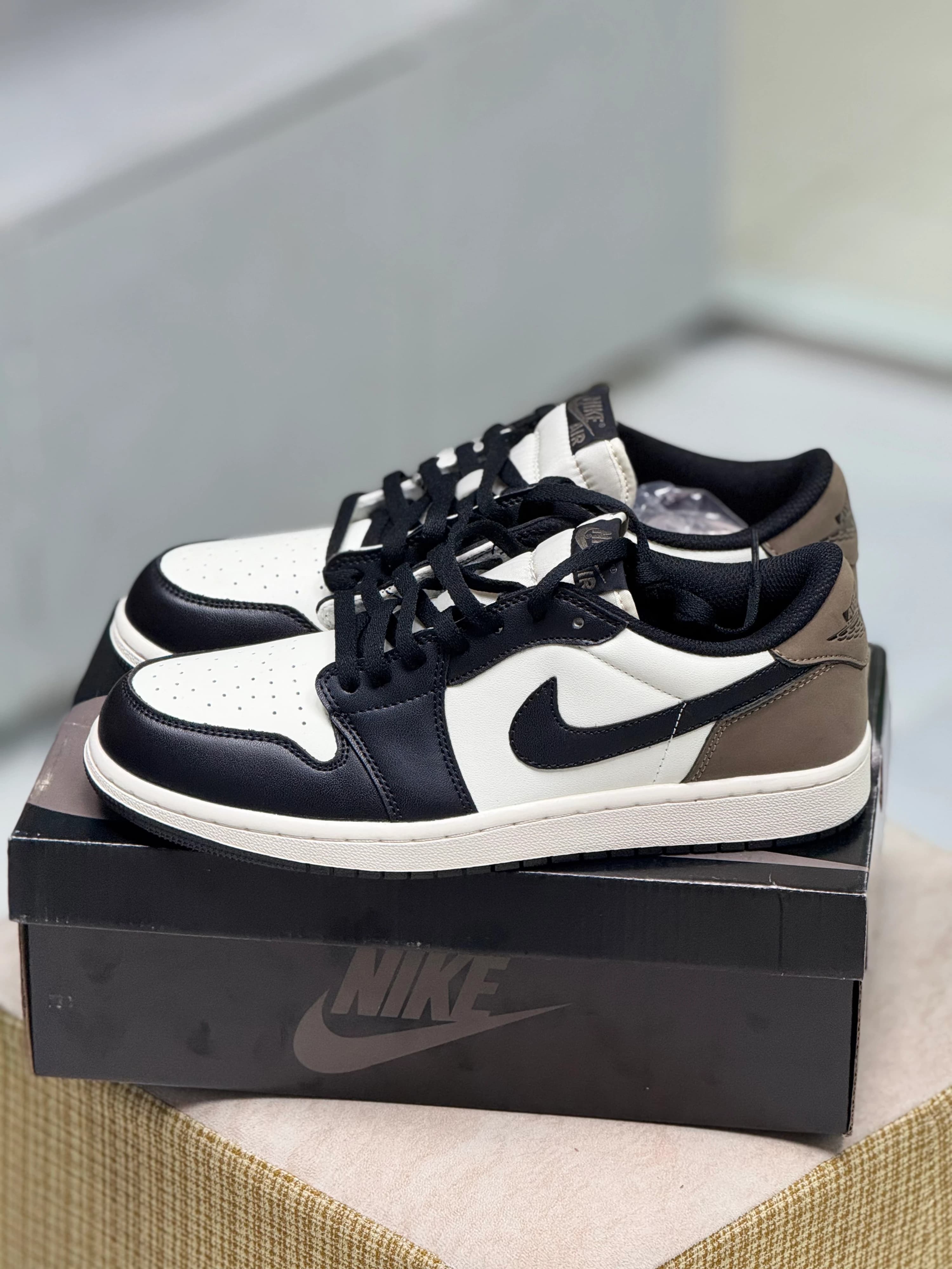 Nike Air Jordan 1 Retro Low OG | Dark Mocha